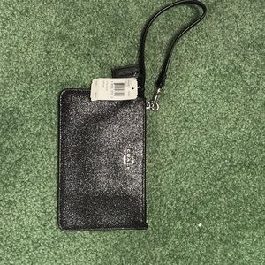 Small sparkle black wristlet